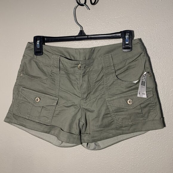 Vanity Olive colored shorts - New with tags - Picture 1 of 6